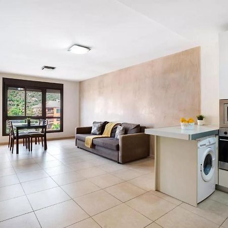Be Happy 77 Apartment อาโรนา ภายนอก รูปภาพ
