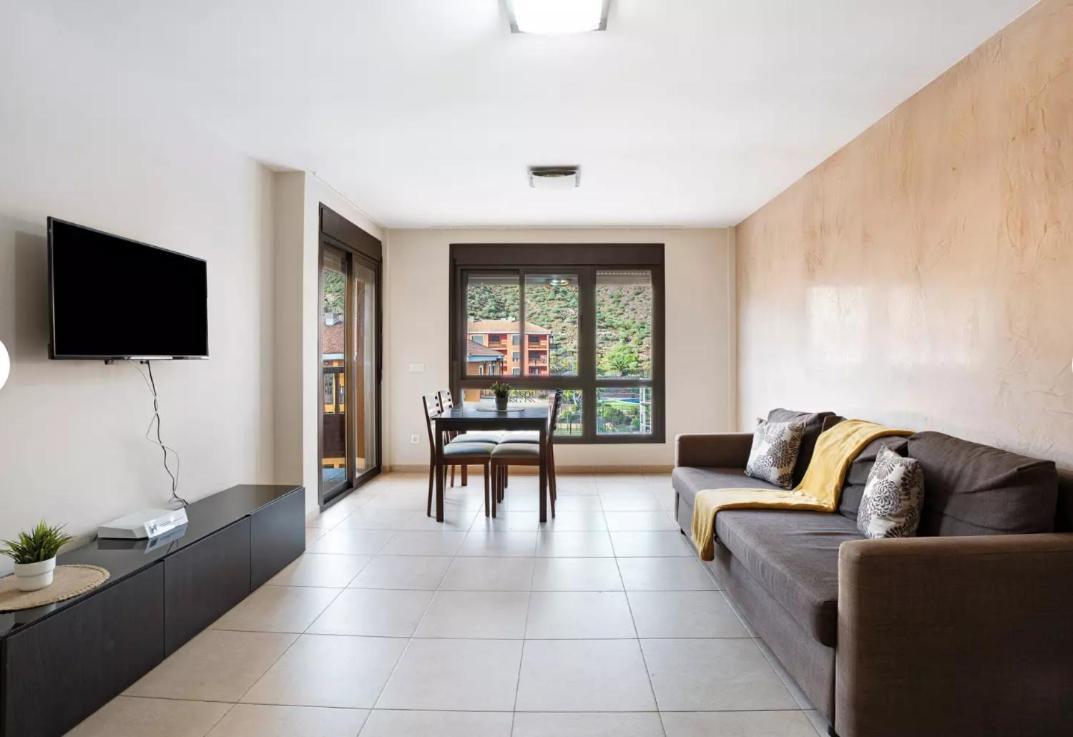 Be Happy 77 Apartment อาโรนา ภายนอก รูปภาพ